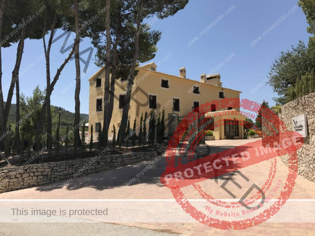 Hotel La Escondida, Penaguila, Spain