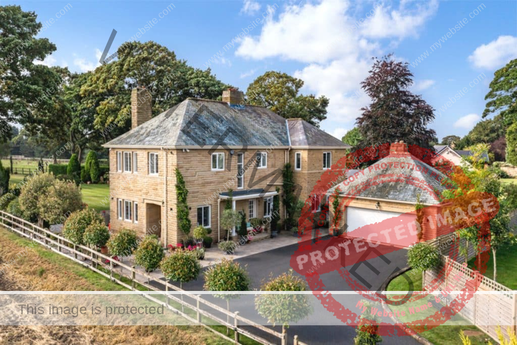 Pontefract Road, Ackworth, WF7 7EE